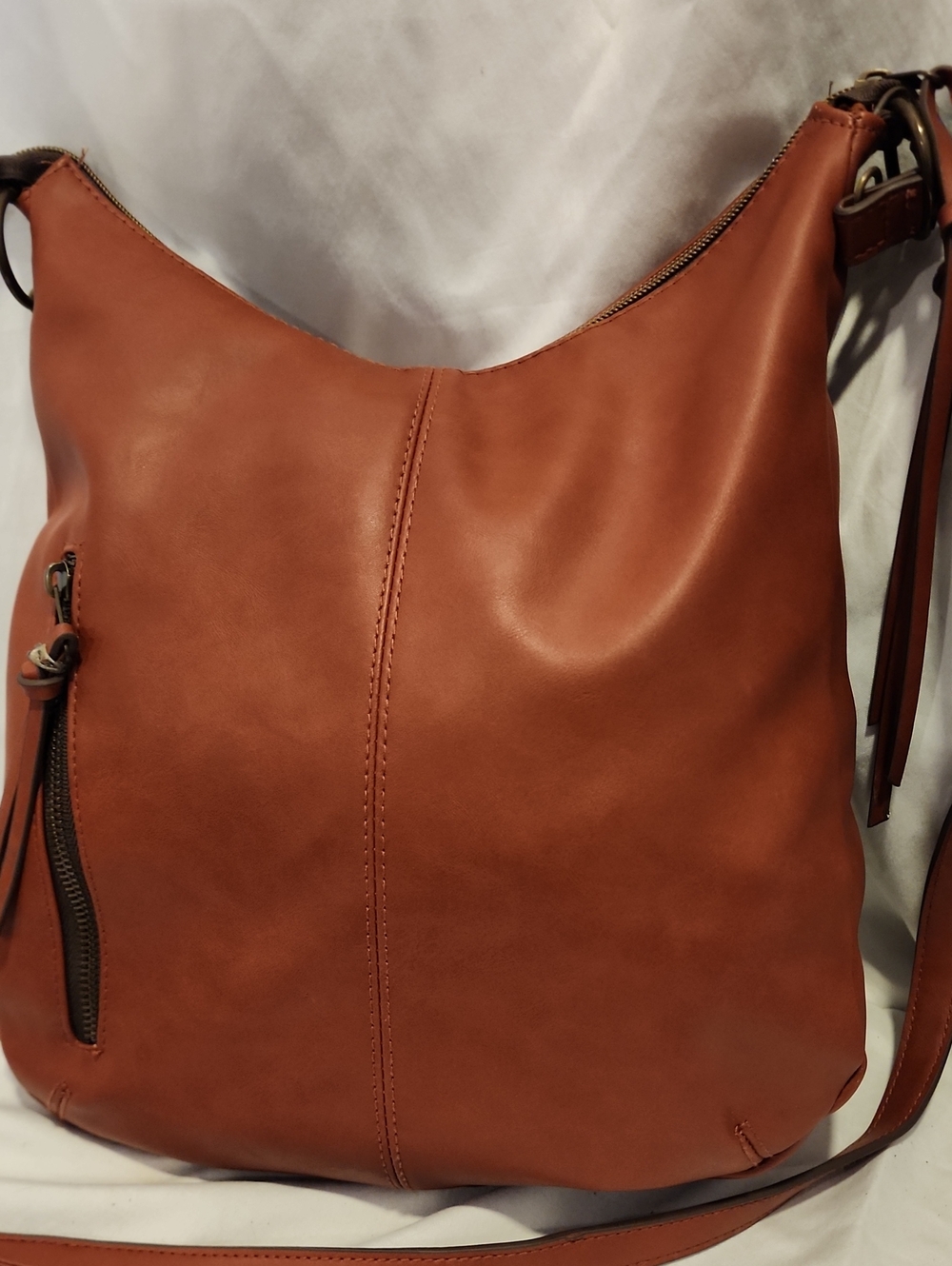 Brown Leather Hobo Shoulder Bag Buttery Soft Material- Classic Everyday Carry
